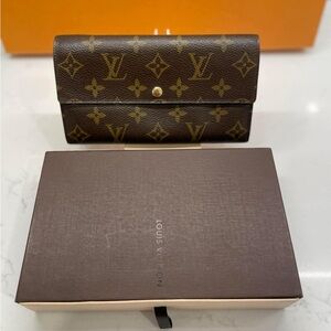 Louis Vuitton Monogram Trifold Wallet in Brown and Gold-tone
